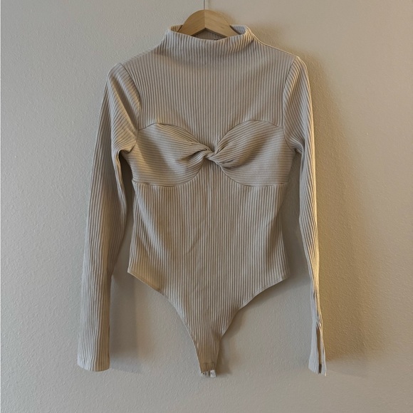 ASOS Long Sleeve Bodysuit - Picture 1 of 3